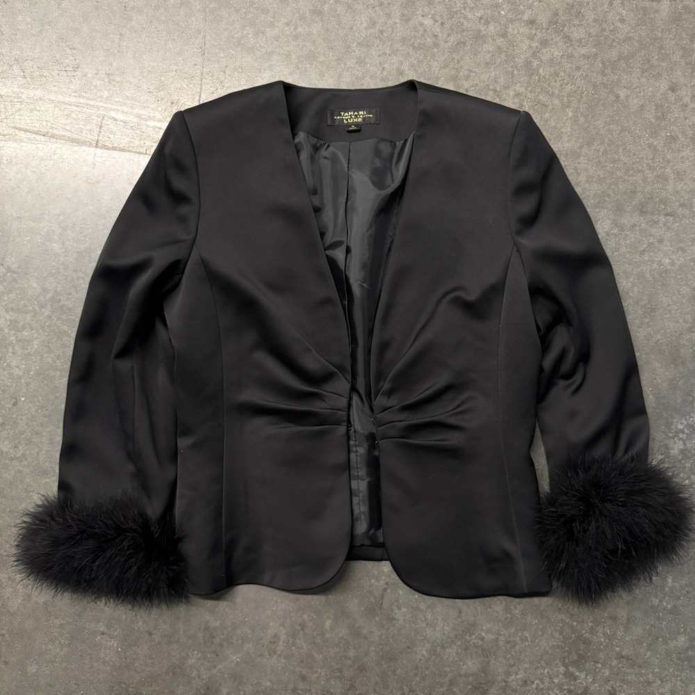 Tahari Arthur S Levine Luxe Black Feather Cuff Ruched Blazer Jacket Size 6